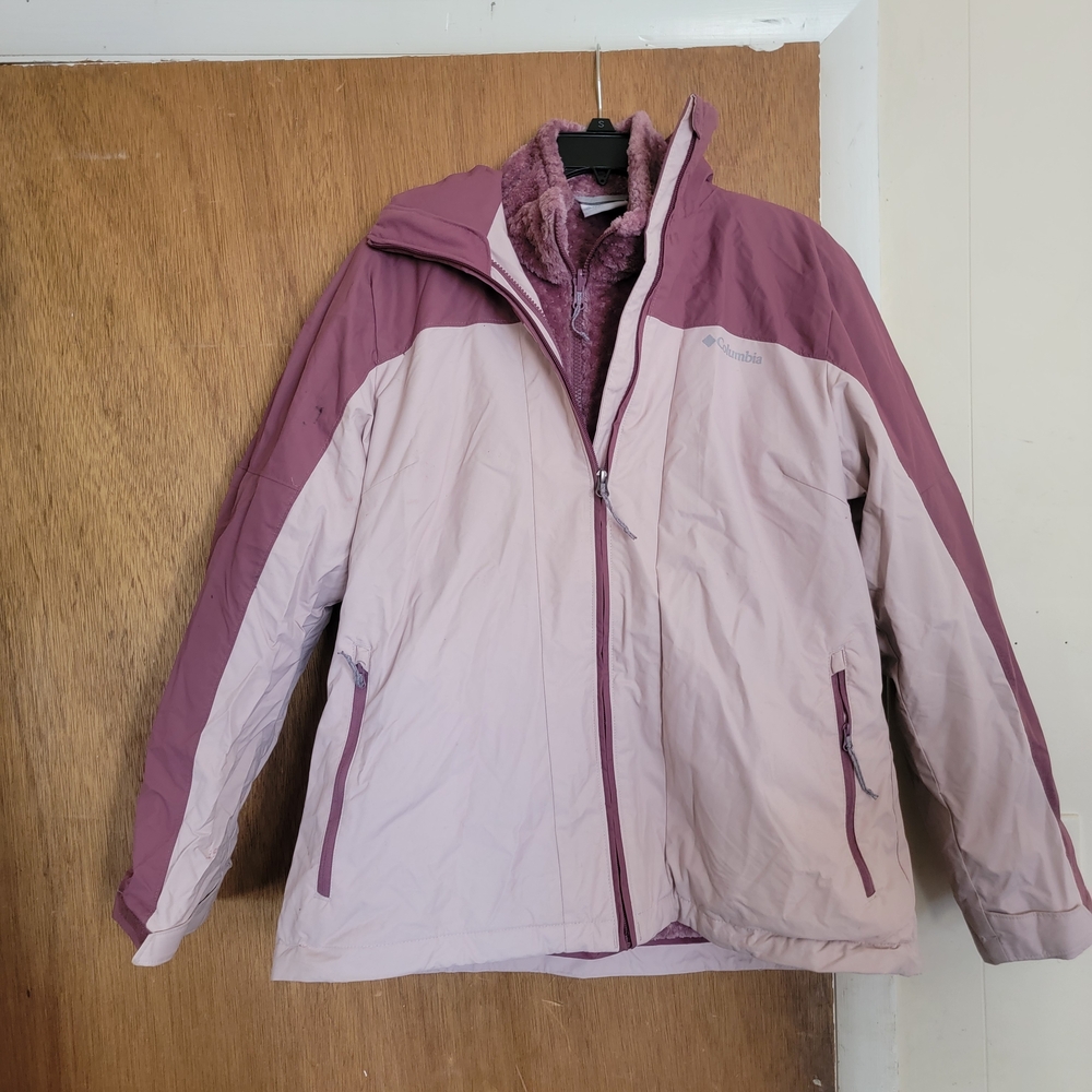 Columbia Women's Ski Jacket - Plum and Blush